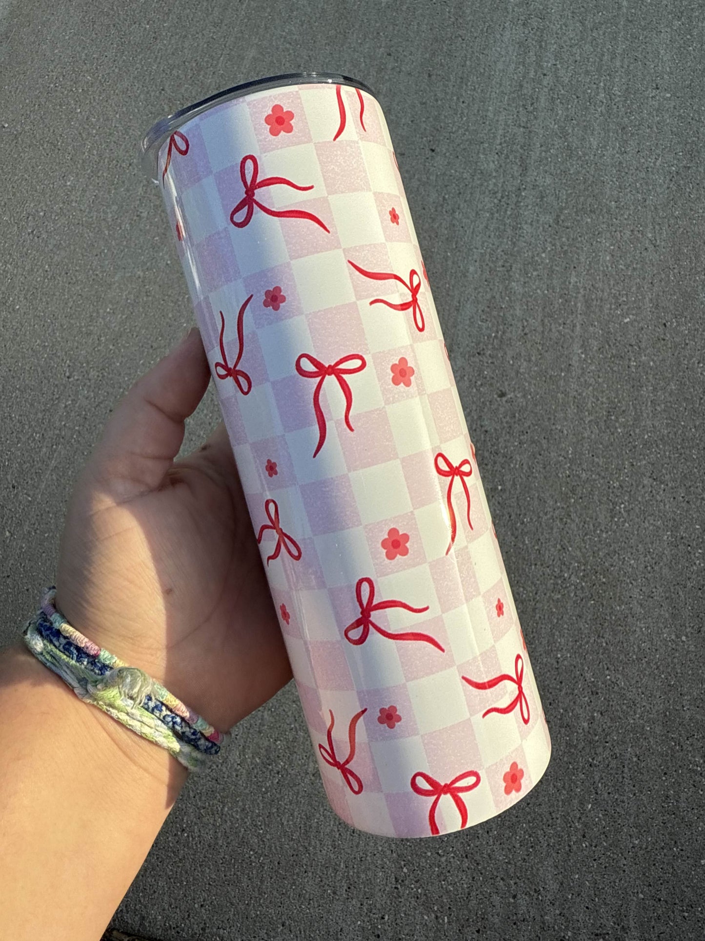 Checkered Bows 20 oz Tumbler