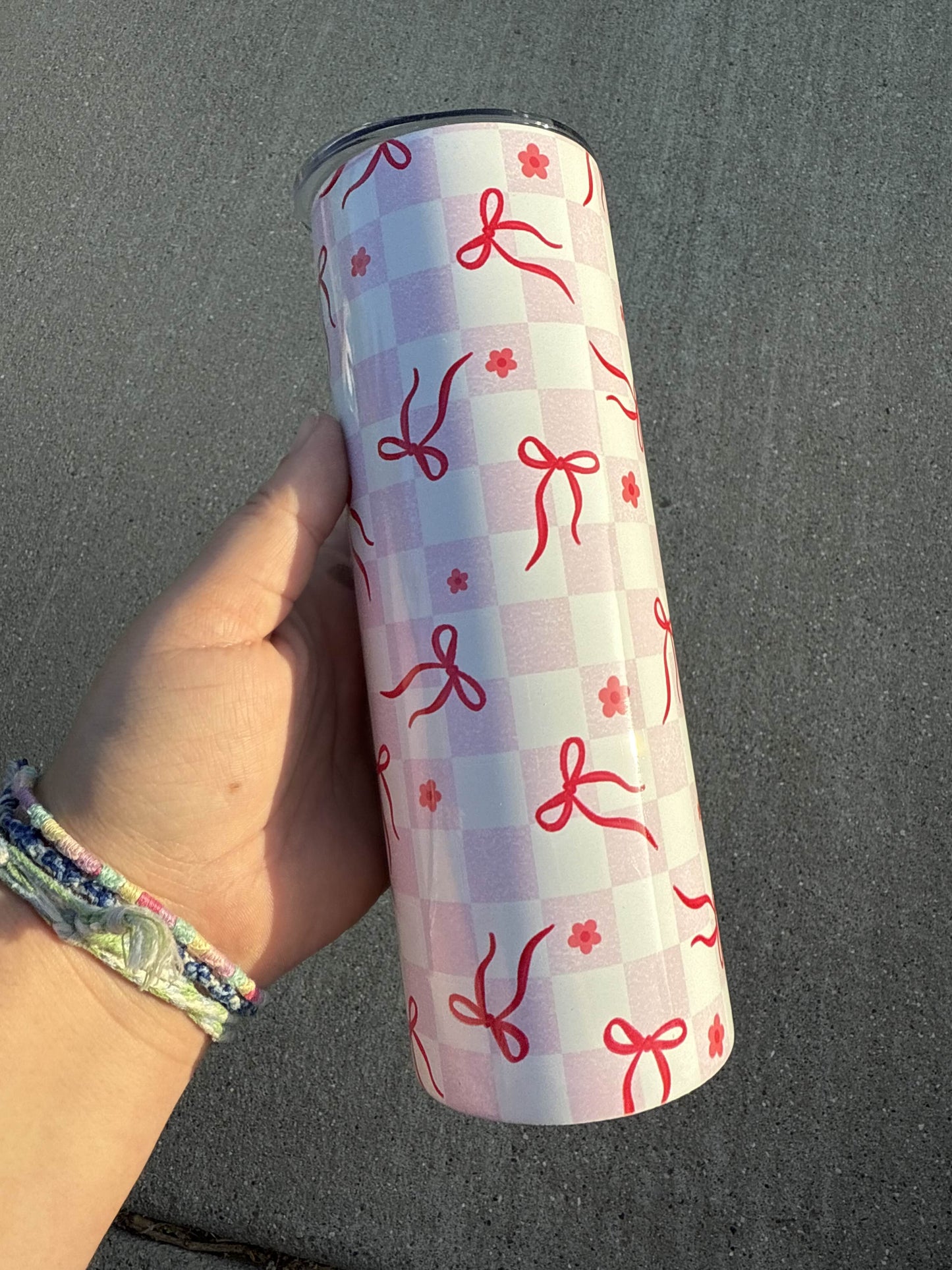 Checkered Bows 20 oz Tumbler